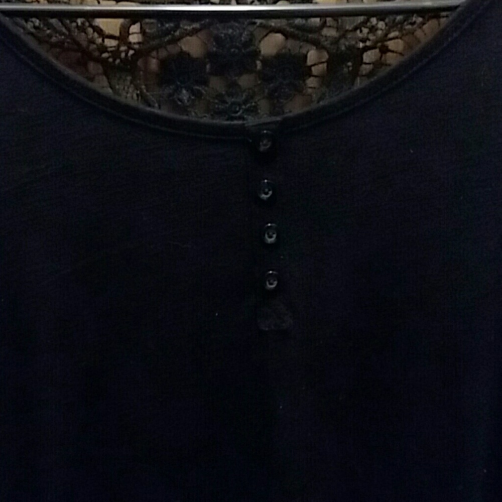Top - Picture 4 of 4